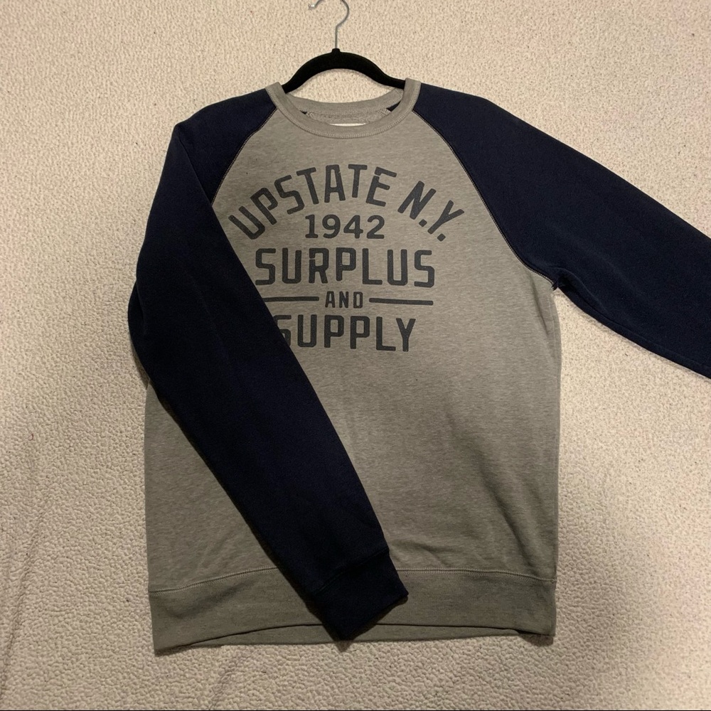 Old Navy Gray/Navy Sweatshirt, M for Men